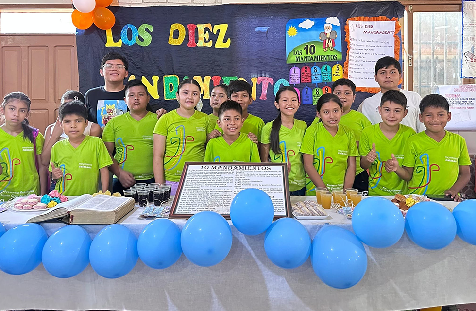 Expo-Biblia | Parroquia San Juan Bosco – Bolivia
